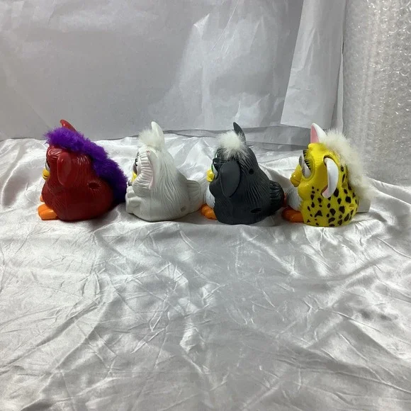 Vintage 1999 McDonalds Furby Happy Meal Toy Lot of 4 Red White Black Leopard - Picture 2 of 5